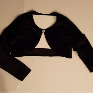 🍋 3/$25 🍋 Girls black velour bolero.  XL (16). Worn once. Iz byer